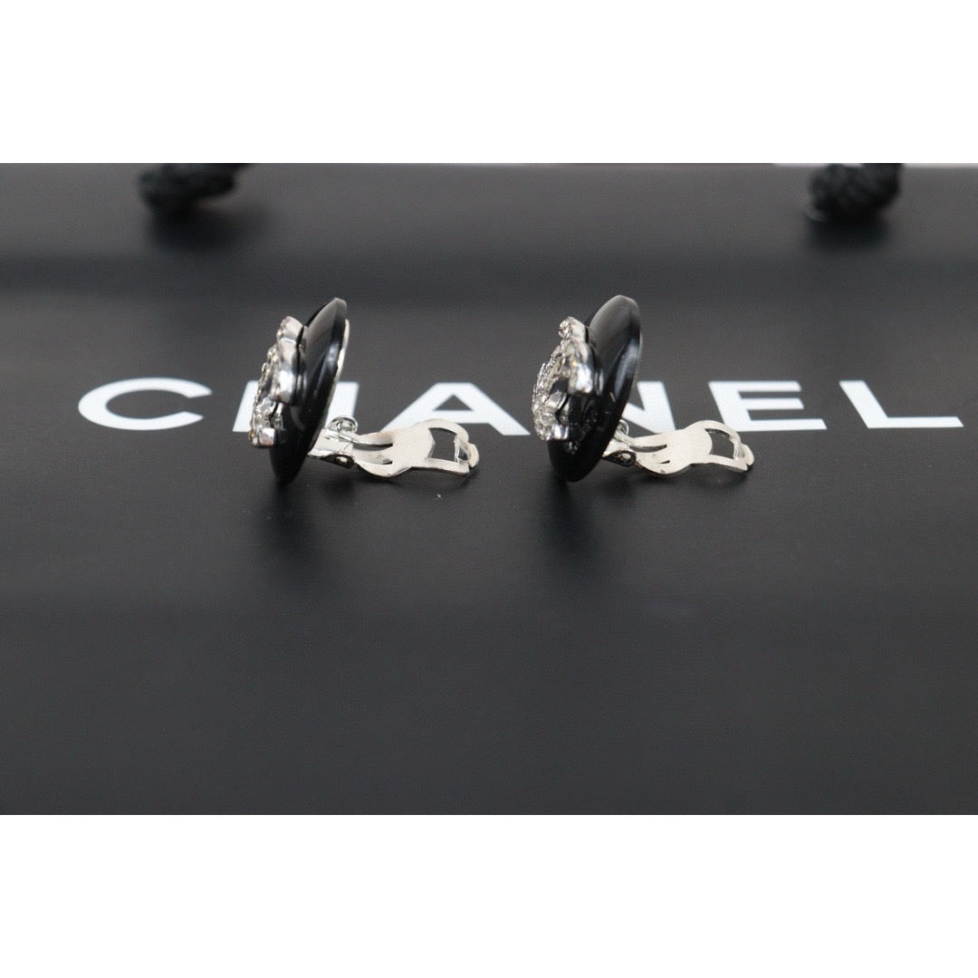 Very Good ( Rank A) ｜CHANEL Vintage Silver COCO Mark Diamond Earrings ｜V24111226