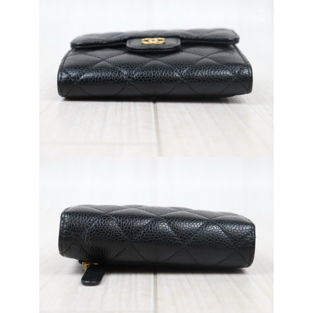 Very Good ( Rank A)｜Chanel Caviar Skin Black Wallet｜S24111229