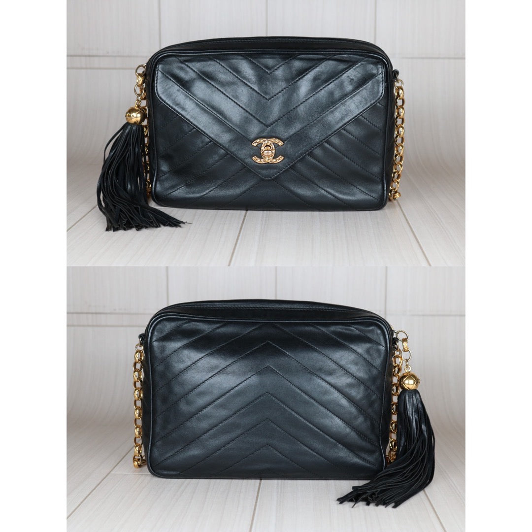 Good ( Rank AB)｜ CHANEL Lamb Skin Shoulder Bag Black  Made in 1991-1994 Year ｜S24060607