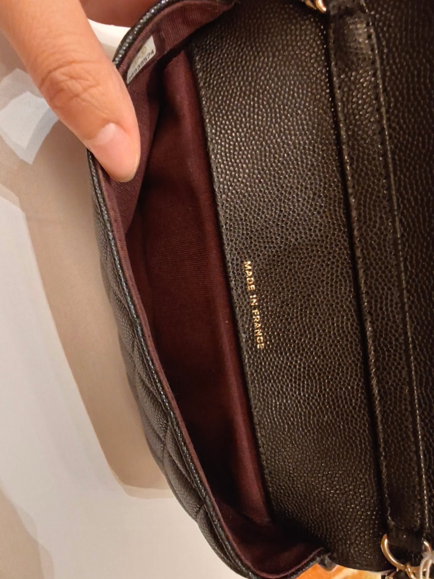 Include Entrupy Certificate of Authenticity｜Very Good ( Rank A)｜ CHANEL Caviar Skin  Calf Leather Black Shouldrr Bag