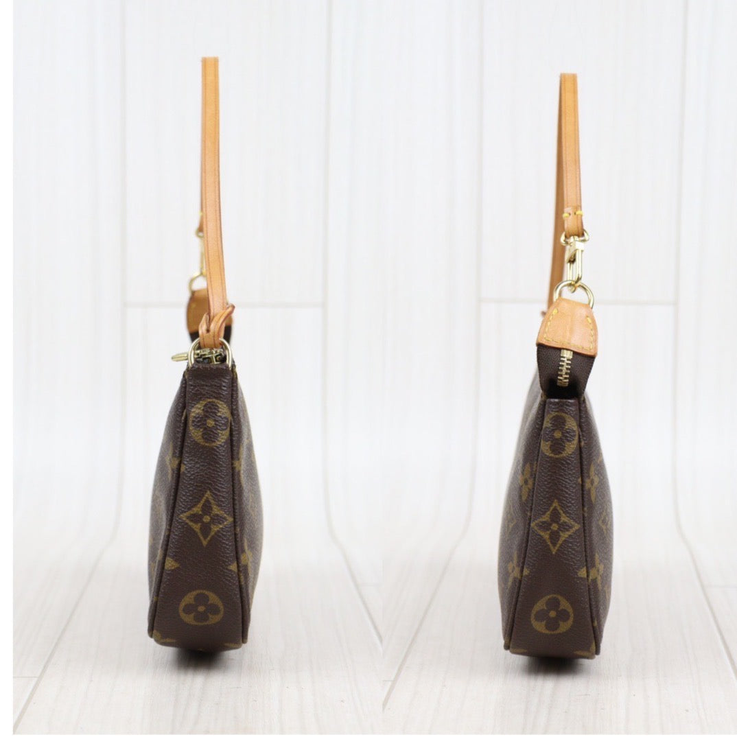 Rank A ｜ LV Monogram Pochette Accessoires ｜V23110916