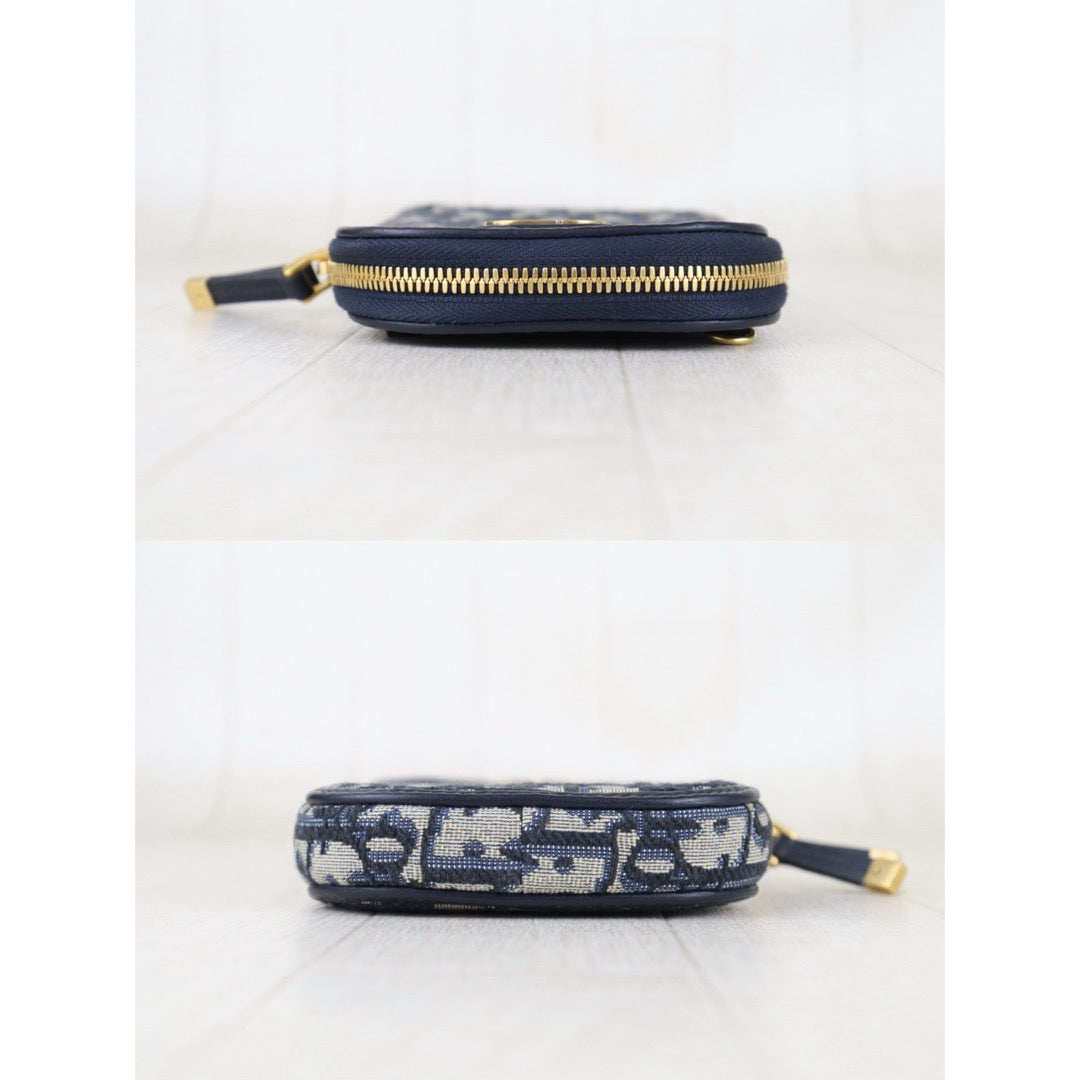 Include Entrupy Certificate of Authenticity｜Very Good ( Rank A)｜Dior Trotter 30 Montaigne Phone Holder｜S26051516