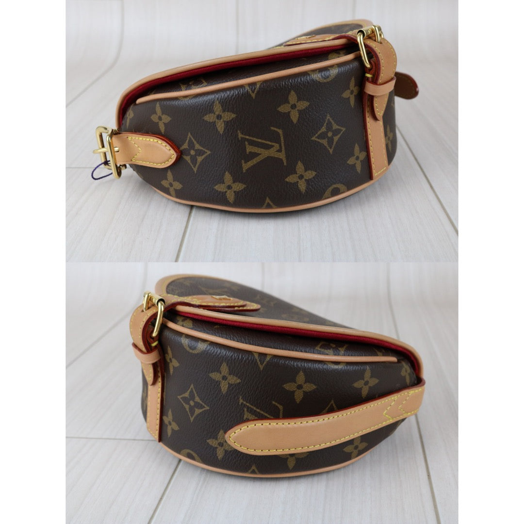 Include Entrupy Certificate of Authenticity｜Very Good ( Rank A)｜ Louis Vuitton Monogram Tamburan Shoulder Bag Current Model｜S26040803