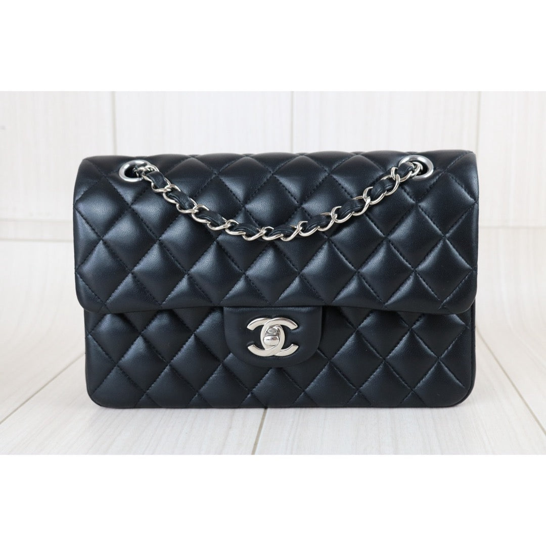 Include Entrupy Certificate of Authenticity｜Very Good ( Rank A)｜ CHANEL Lamb Skin Matrasse Chain Double Flap 23 Shoulder Bag  Black Made In 2020-2021 Year｜S26090748