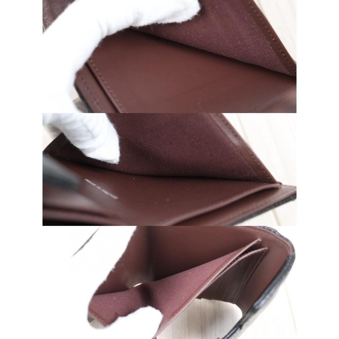 Very Good ( Rank A) ｜CHANEL Caviar Skin Leather Calf Leather  Wallet Black ｜24122002