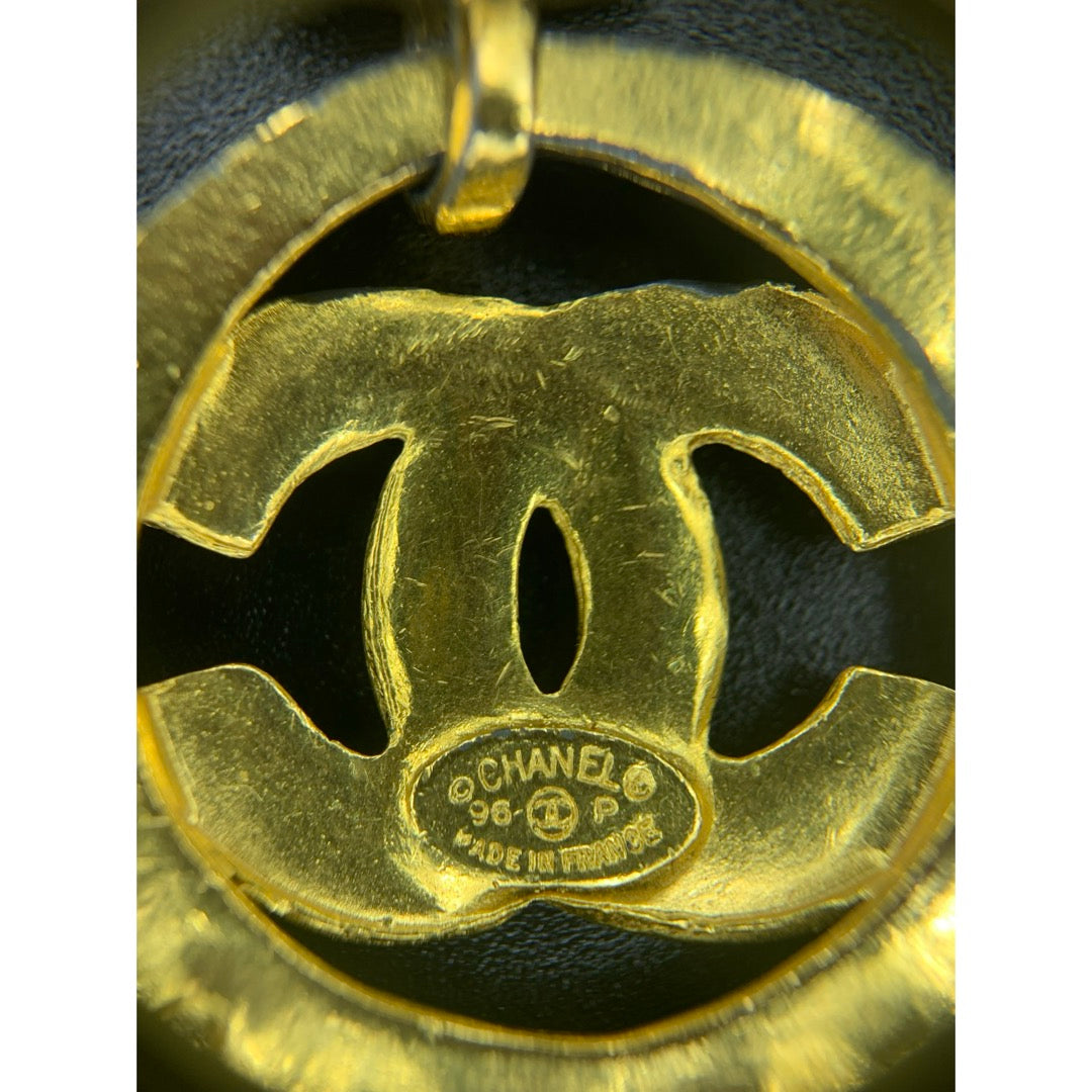 Include Authentic Detective Certificate of Authenticity｜Very Good ( Rank A) ｜CHANEL 99P COCO Mark Golden Earrings Made In 1999Year｜Y26040710