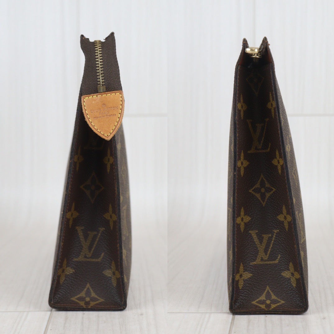 Rank A ｜ LV Monogram Pochette Toilette 26 ｜V23092817