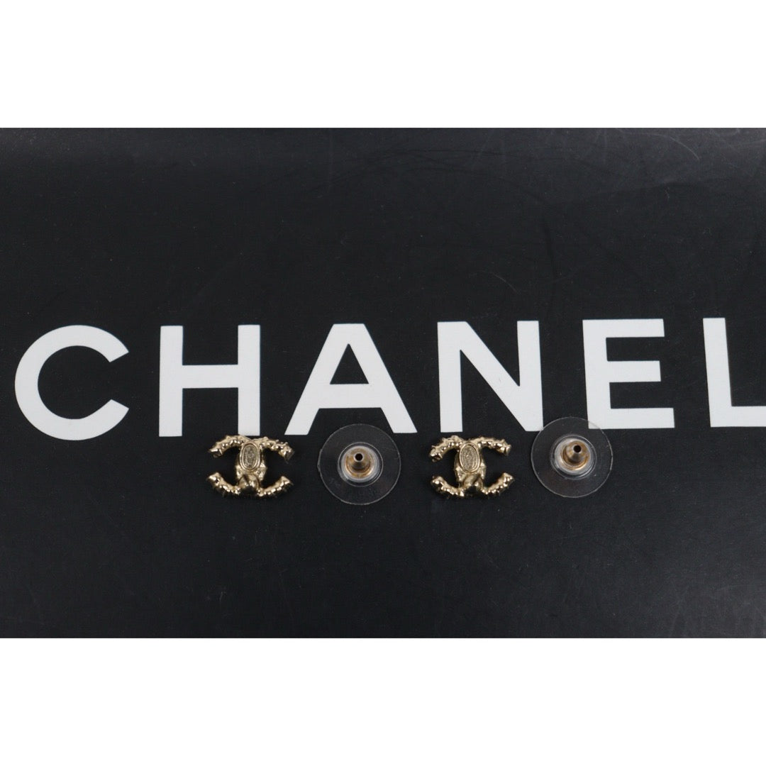 Very Good ( Rank A) ｜ CHANEL C20K Coco Mark  Pearl Golden  Earrings Made In 2020Year｜26020609