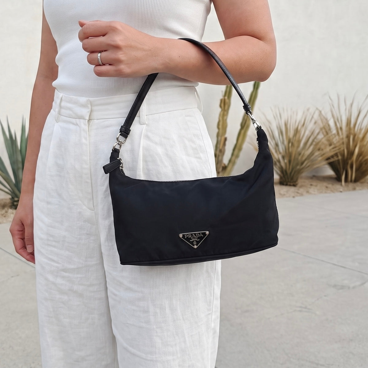 Include Entrupy Certificate of Authenticity｜Good ( Rank AB)｜ PRADA Tessuto Nylon Mini Shoulder Bag ｜26102306