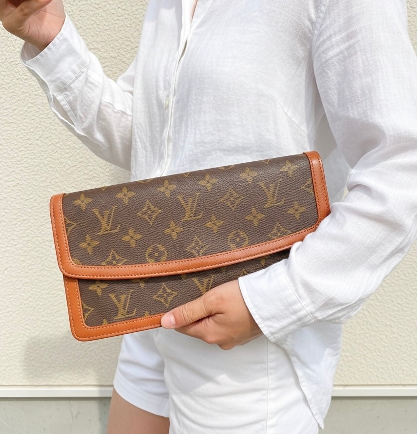 Include Entrupy Certificate of Authenticity｜Very Good ( Rank A)｜ Louis Vuitton Monogram Pochette Dame  Vintage Clutch Bag｜26050701