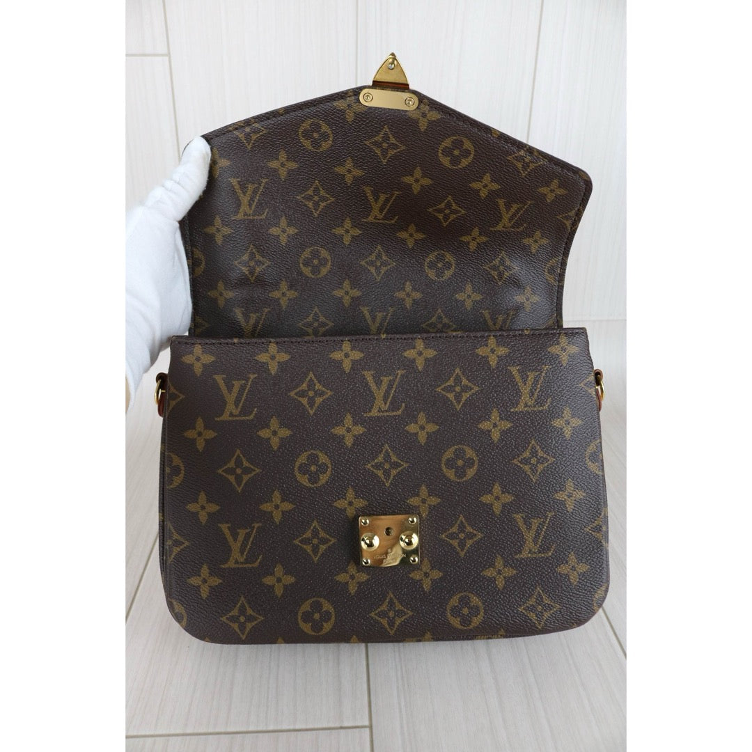 Good ( Rank AB)｜LV Monogram Pichette Metis ShoulderBag IC Chips Model｜X26030109