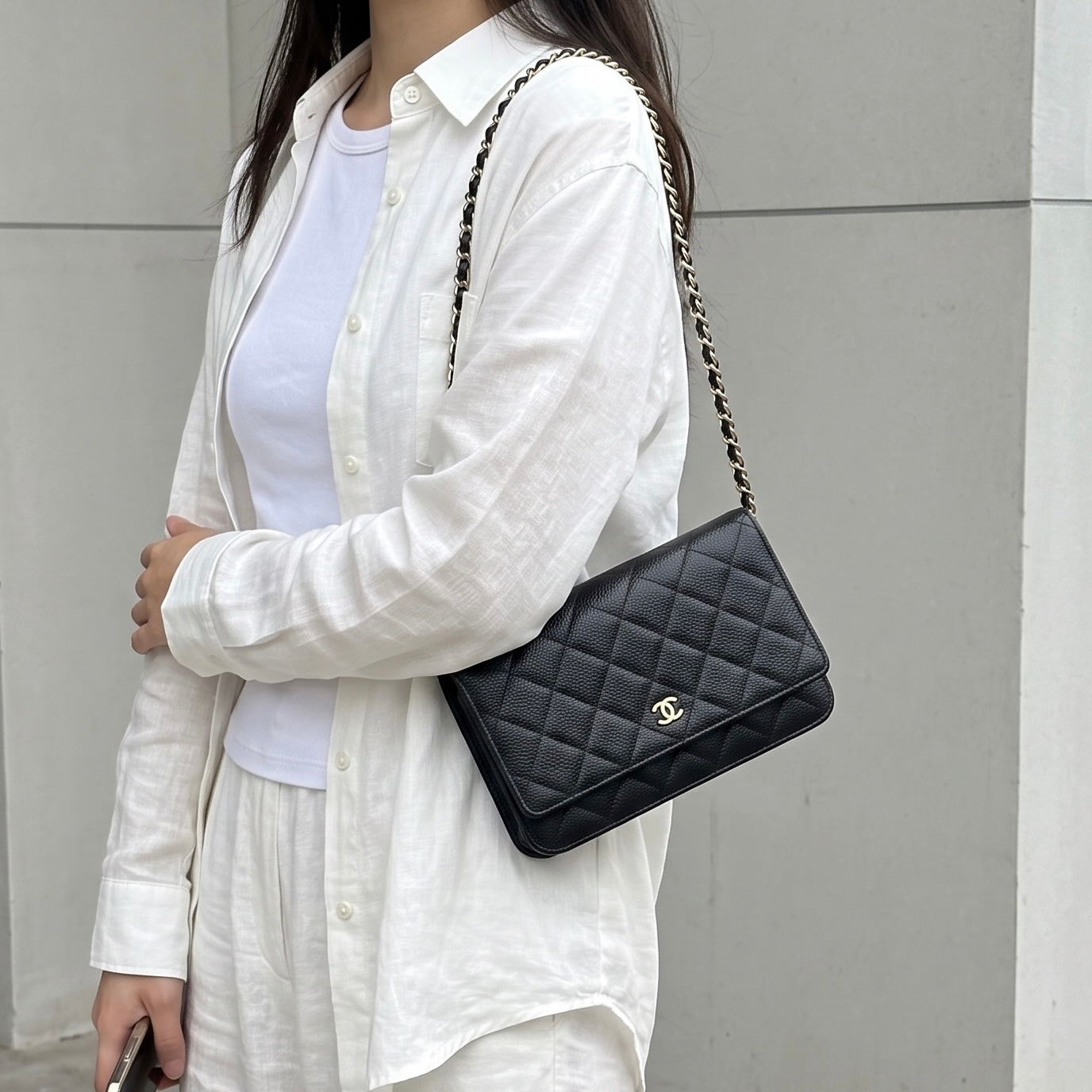 Include Entrupy Certificate of Authenticity｜Very Good ( Rank A)｜CHANEL Caviar Skin WOC Chain Bag Black Made In 2020-2021Year｜S26090402