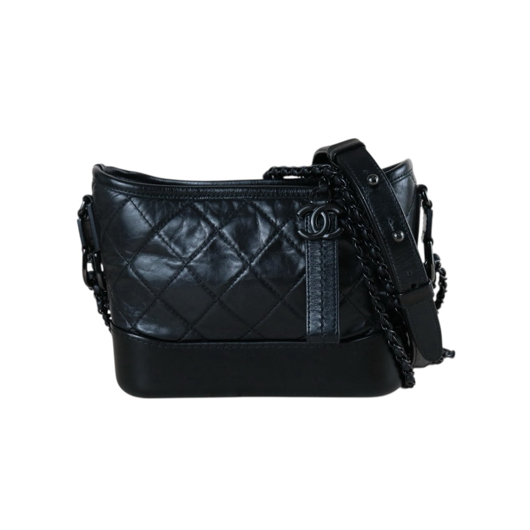 Include Entrupy Certificate of Authenticity｜Very Good ( Rank A)｜CHANEL So Black Calfskin Gabrielle Shoulder Bag PM Made in 2019-2020Year｜S26073121