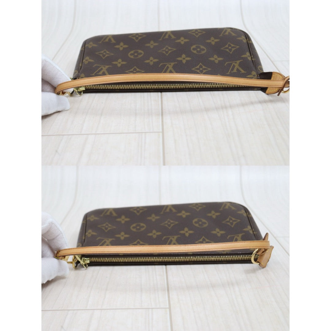 Very Good ( Rank A)｜LV Monogram Pochette Accessoires ｜26021702