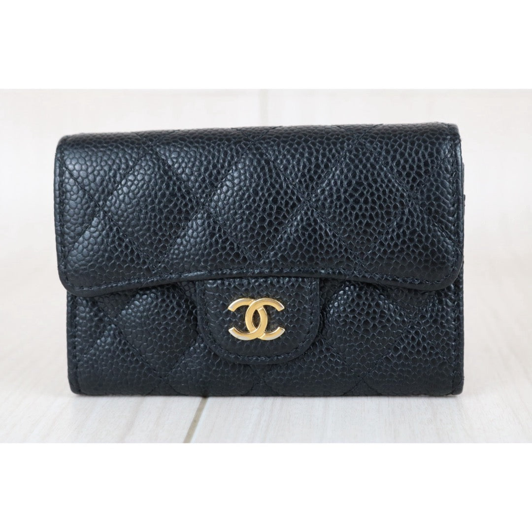 Include Entrupy Certificate of Authenticity｜Very Good ( Rank A)｜CHANEL Caviar Skin Black Card Holder Made In 2019-2020Year｜S26051102