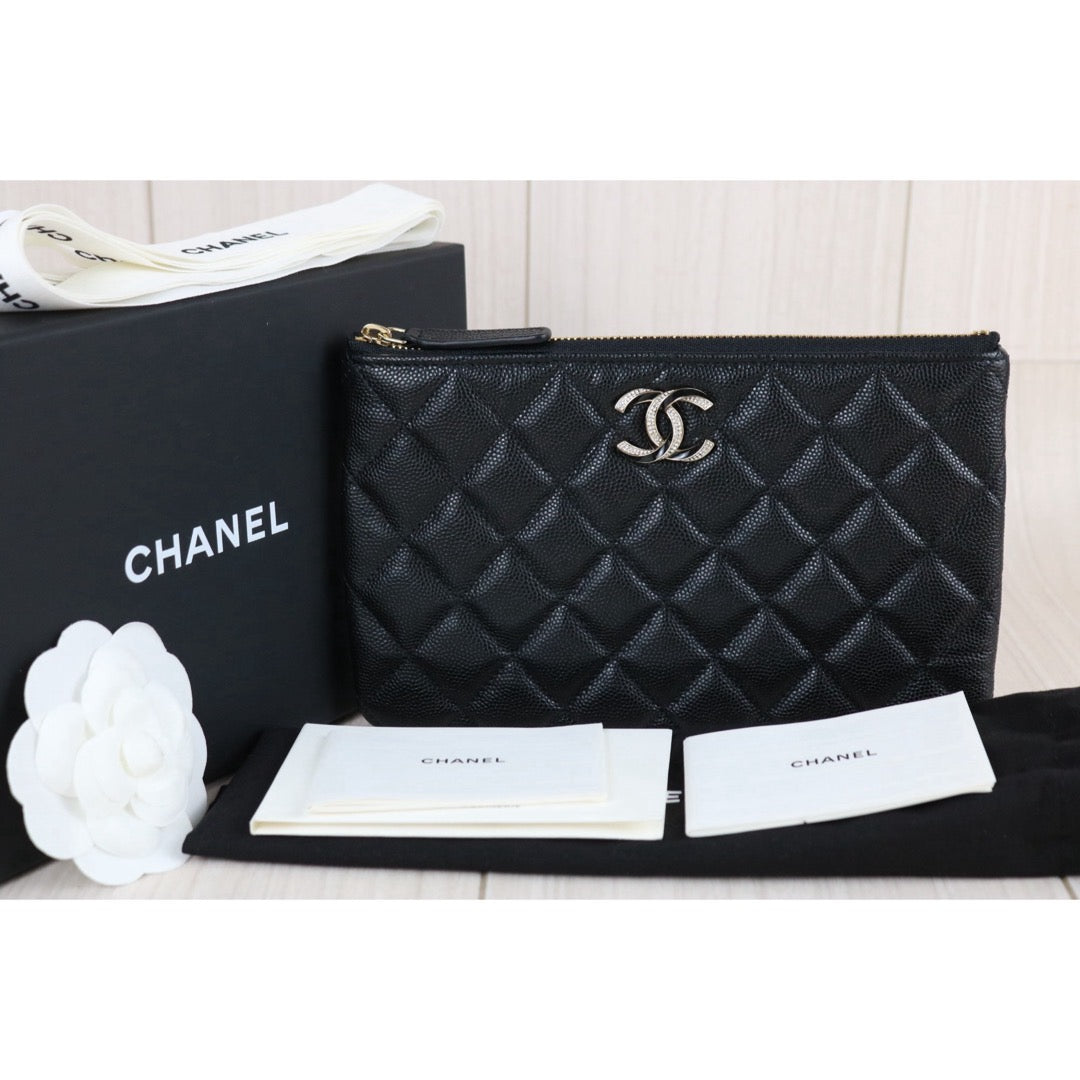 Include Entrupy Certificate of Authenticity｜Excellent（Rank SA）｜Full Set CHANEL 23S Classic Zip Pouch｜X26051803