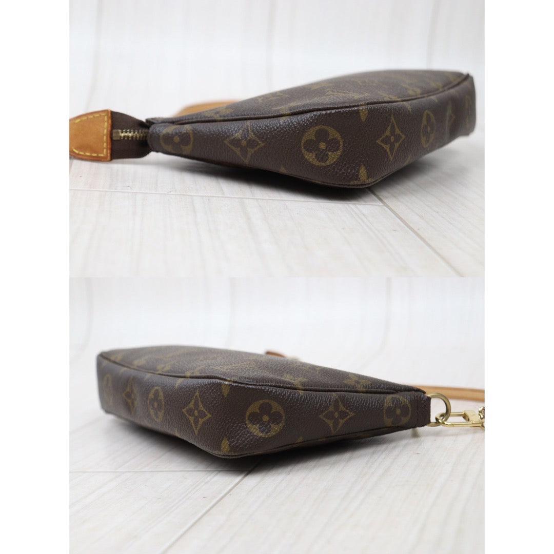 Rank AB ｜ LV Monogram Pochette Accessoires Vintage Model ｜V24053030
