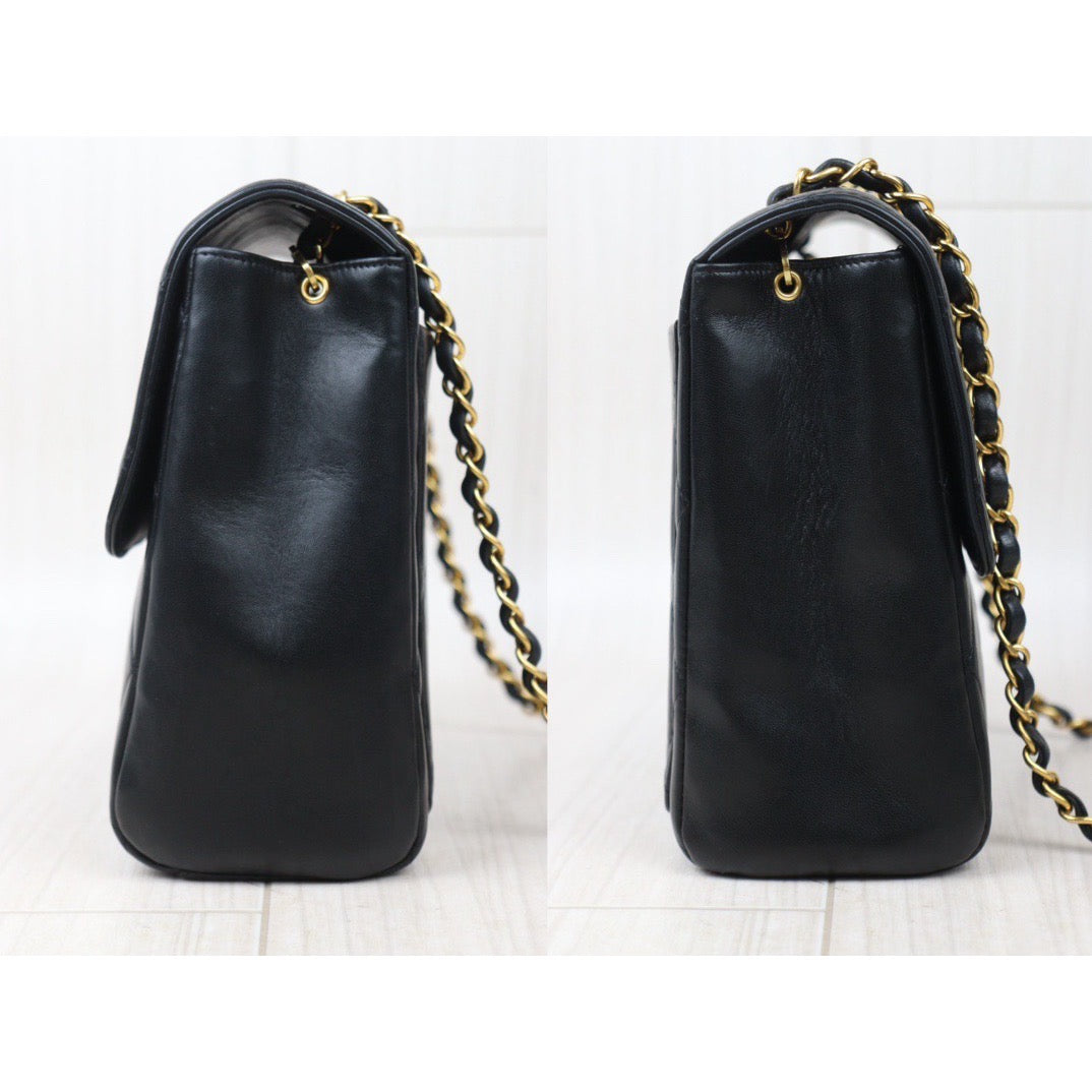 Rank A｜ CHANEL Black Lanbskin Square 25 Shoulder Bag Made In 1994～1996Year ｜24070504