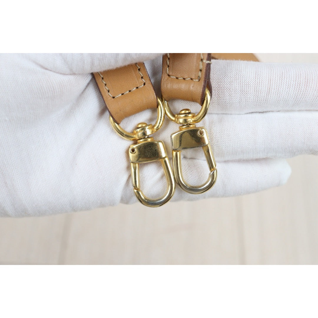 Good ( Rank AB)｜CELINE Macadam Poston 25 Bag Shoulder Bag ｜25100601