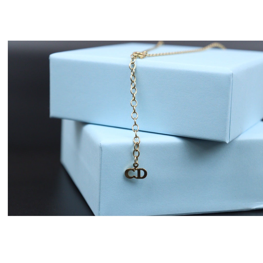 Wholesale｜Rank A ｜Q24040425
