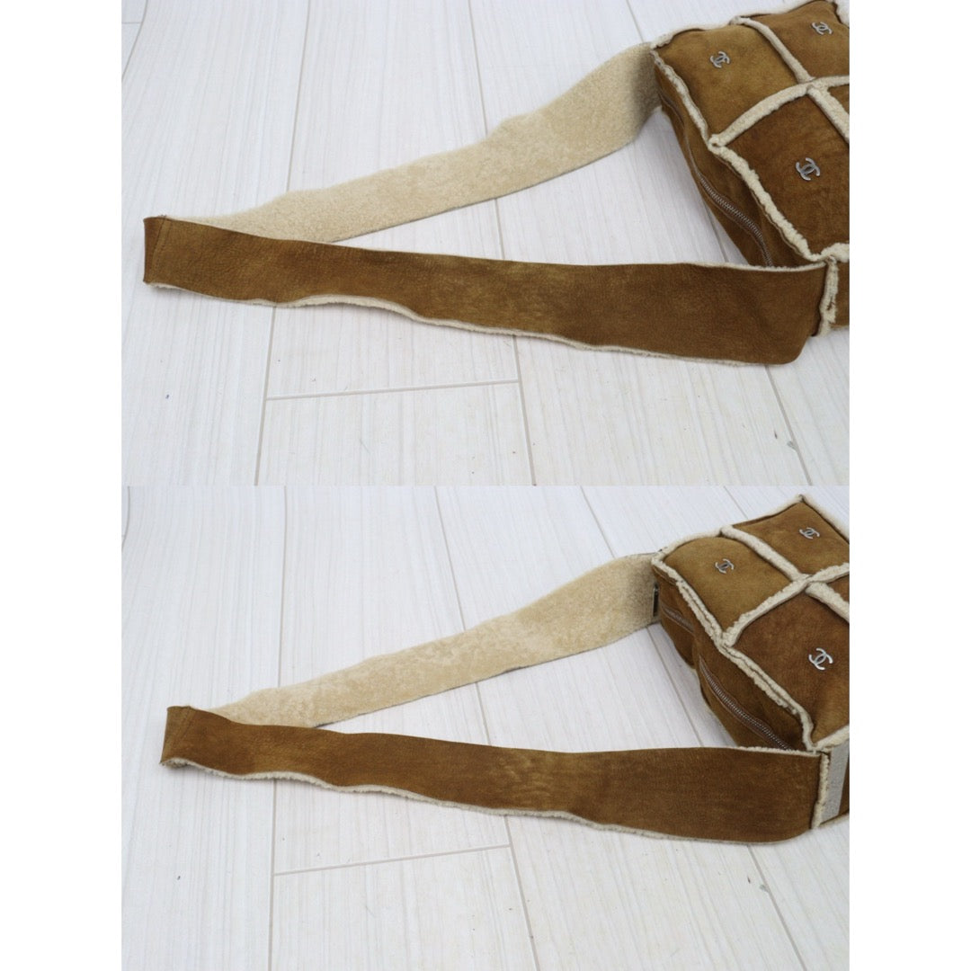 Good ( Rank AB)｜ CHANEL Suede Teddy Wool Shoulder Bag Brown Made In 2000-2002Year｜25100606