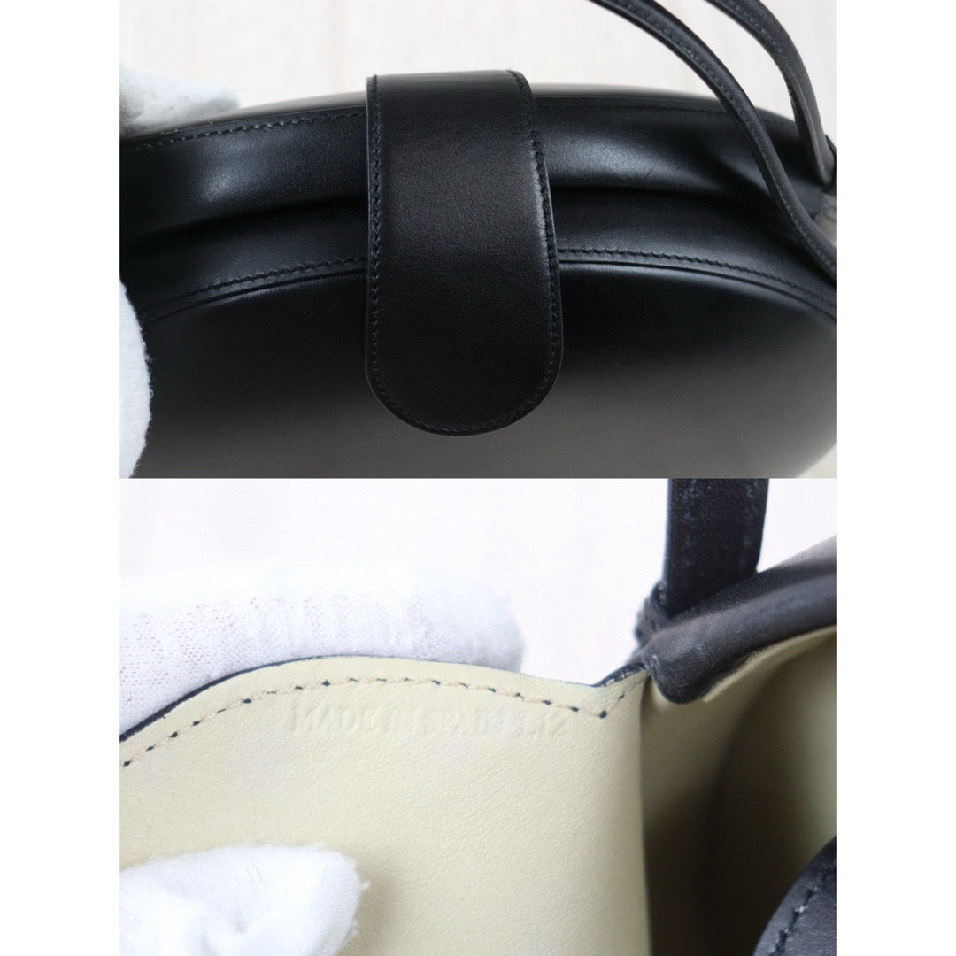 Very Good ( Rank A) ｜ Loewe GM Vintage Handbag Black｜24090512