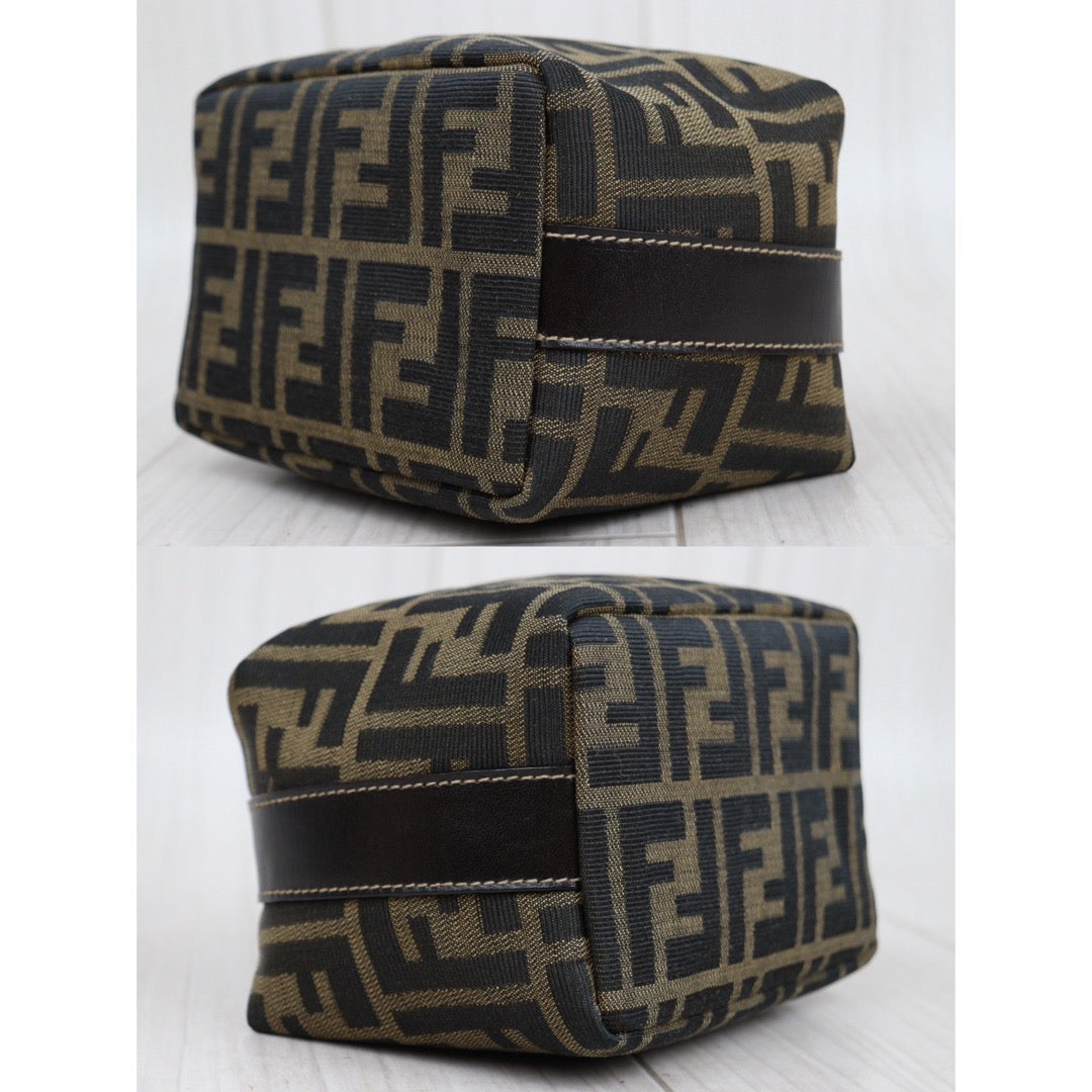 Rank A ｜ FENDI Zucca Handbag ｜23122113