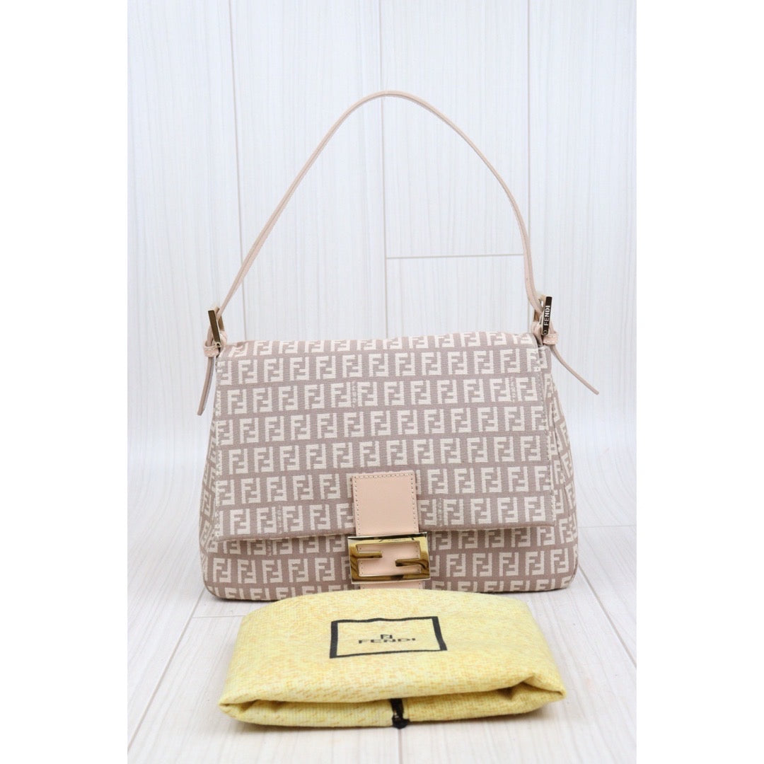 Rank A｜  FENDI Mamma Baguette Shoulder Bag Pink ｜23111609
