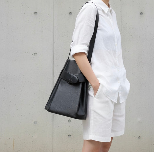 Include Entrupy Certificate of Authenticity｜Good ( Rank AB)｜Louis Vuitton Epi Sack de Paul Shoulder Bag Black｜26052801