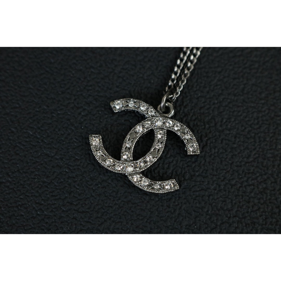 Include Authentic Detective Certificate of Authenticity｜Very Good ( Rank A) ｜ CHANEL A14K  Coco Mark  Rhinestone  Necklace｜S26062102