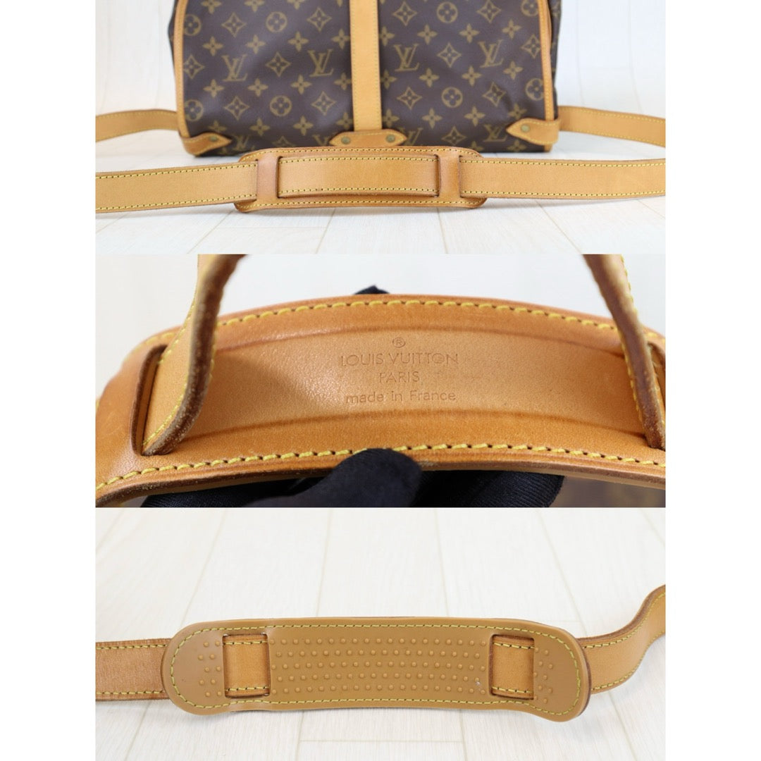 Louis Vuitton Monogram outlet Saumur 35