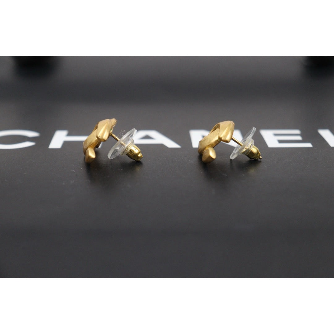 Very Good ( Rank A) ｜CHANEL Coco Mark 18K Gold Plating Earrings Made In 2000 Year｜25120901