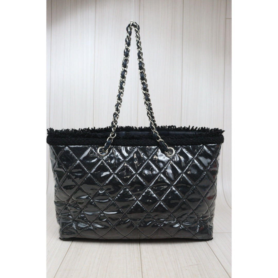 Good ( Rank AB)｜ CHANEL Matrasse Chain Plastics Tote Bag Black  Made In 2009-2010 Year｜25092612