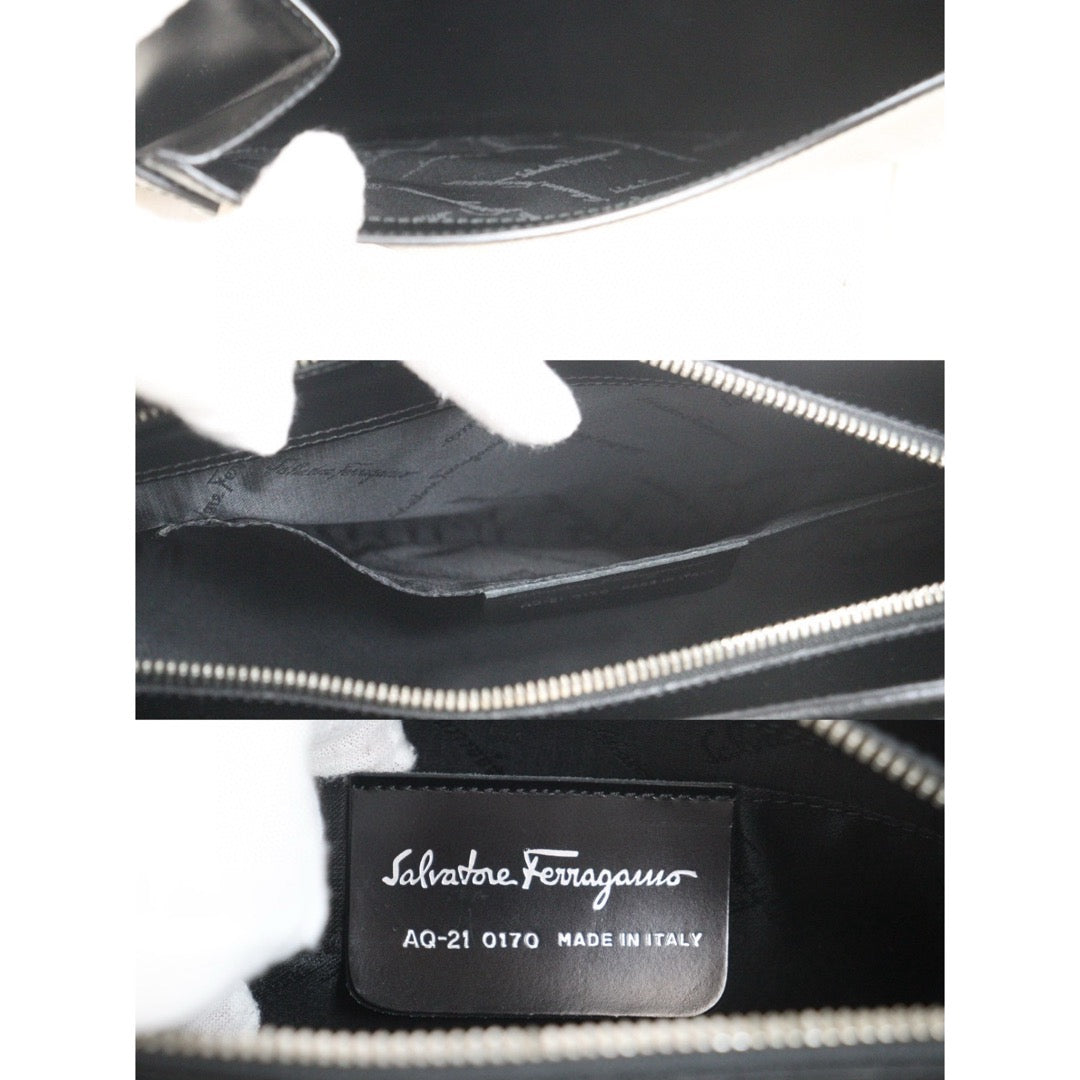 Very Good ( Rank A) ｜Ferragamo Calf Leather Shoulder Bag Black｜24102417