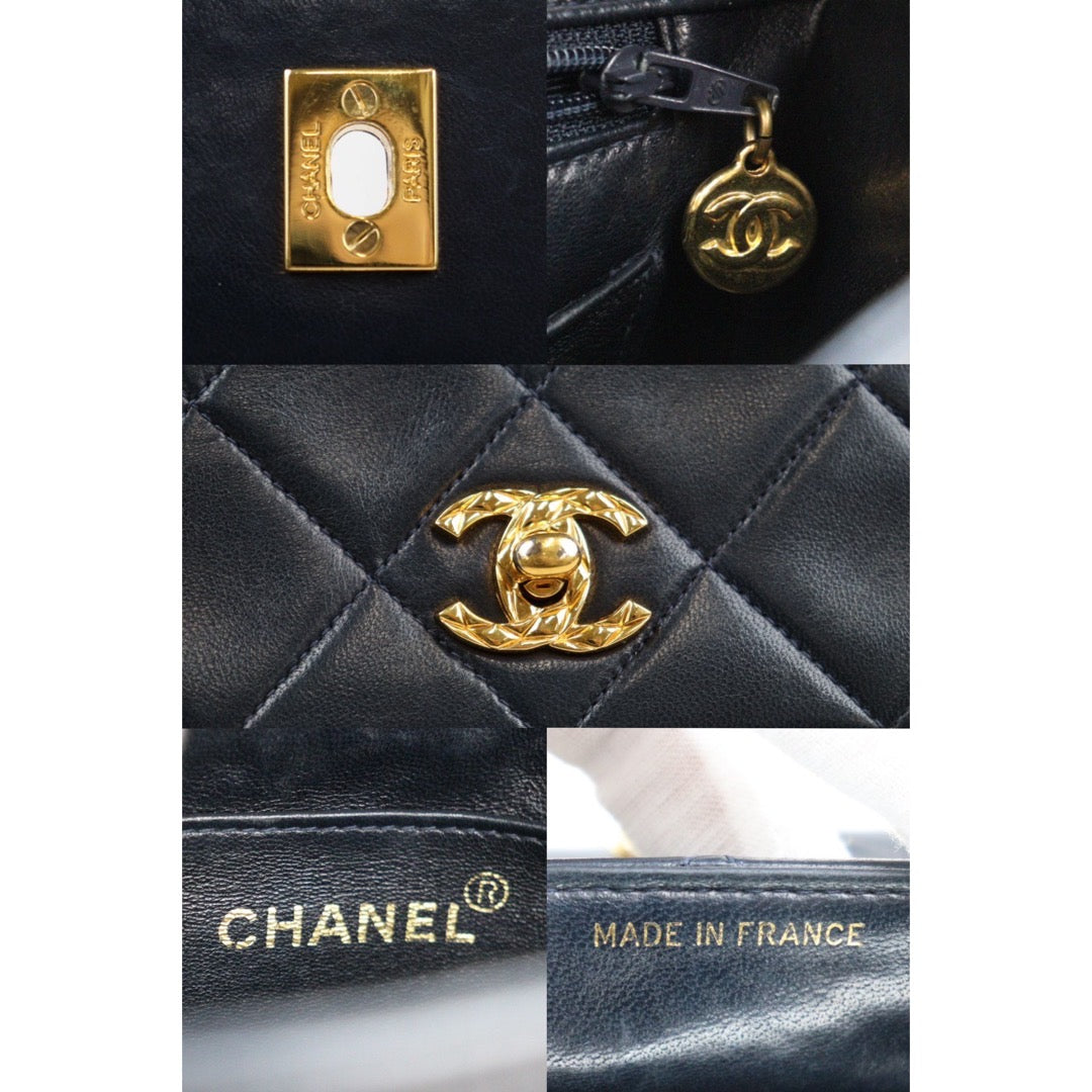 Rank AB｜ CHANEL Matrasse Lamb Skin Shoulder Bag Navy ｜V24031225