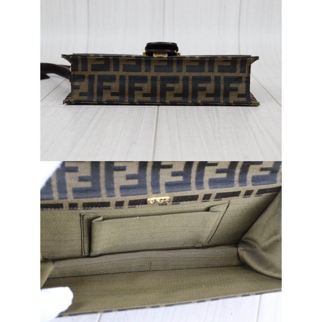 Rank A ｜ FENDI Zucca Shoulder Bag ｜23121606