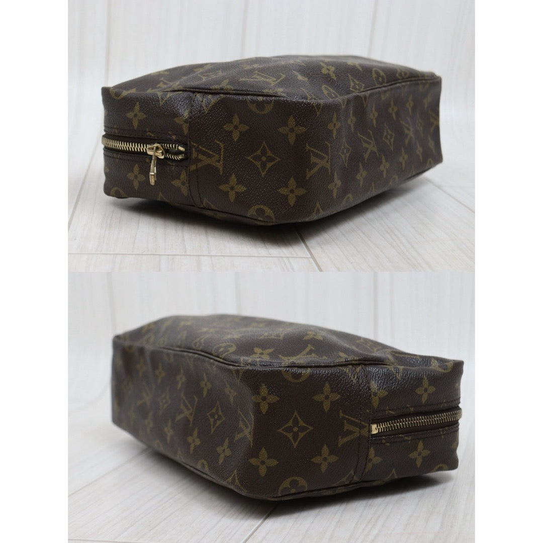 Very Good ( Rank A)｜ LV Truth Toilet 28 Monogram Makeup Pouch｜26030503