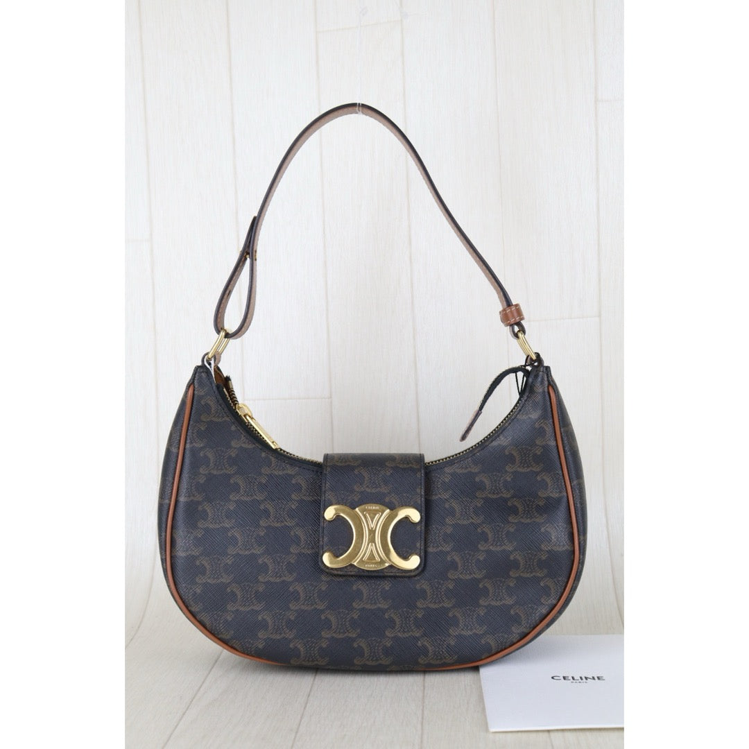 Include Entrupy Certificate of Authenticity｜Very Good ( Rank A)｜ CELINE AVA Macadam Triomphe Calf Leather Shoulder Bag ｜S26090717