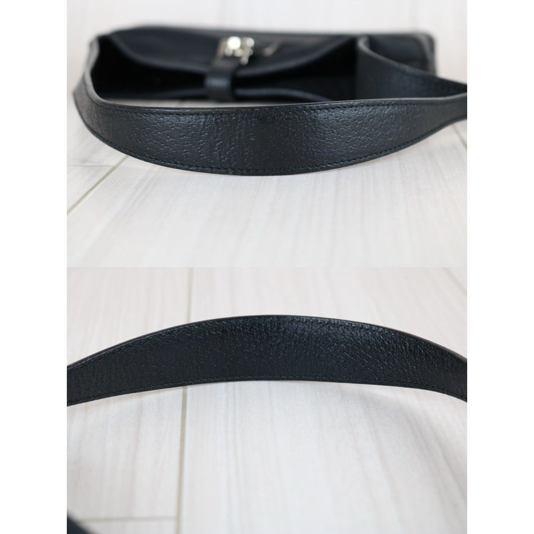 Good ( Rank AB)｜ GUCCI Campus Leather Jackie Black ｜S24111805