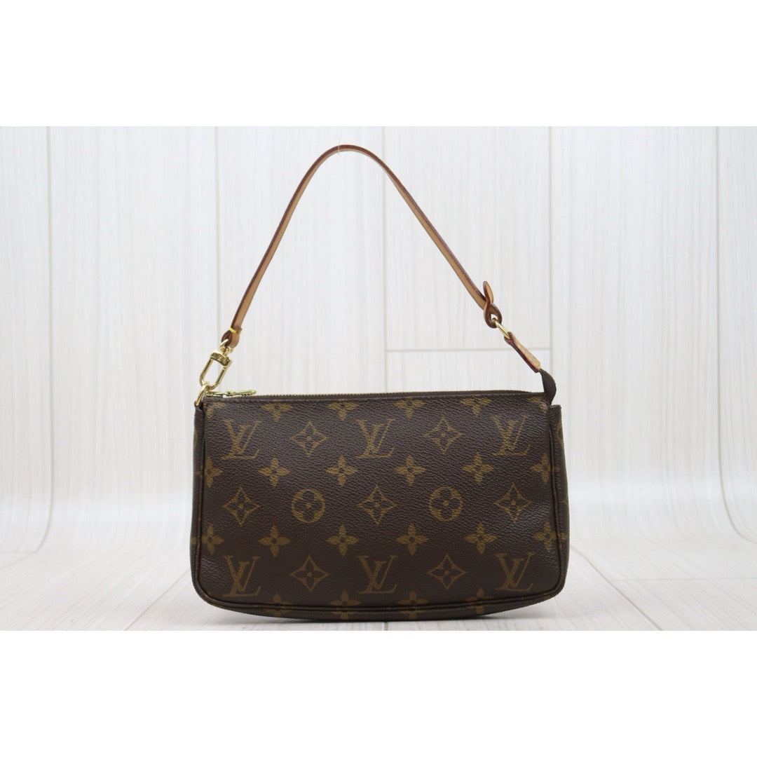 Good ( Rank AB)｜LV Monogram Pochette Accessoires ｜S25081422