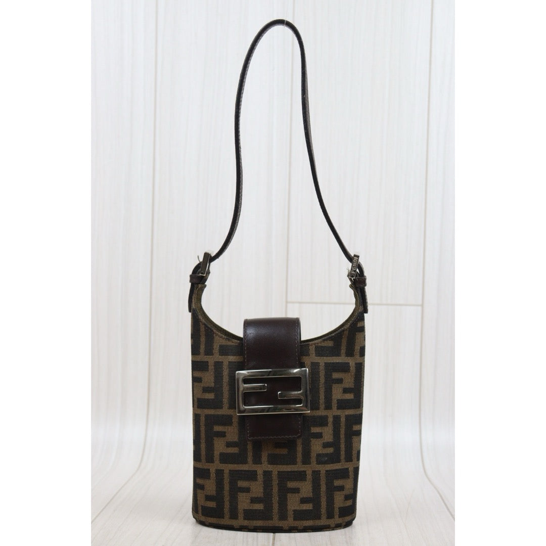 Very Good ( Rank A)｜ FENDI Zucca Mini Potato Case Shoulder Bag ｜25080709