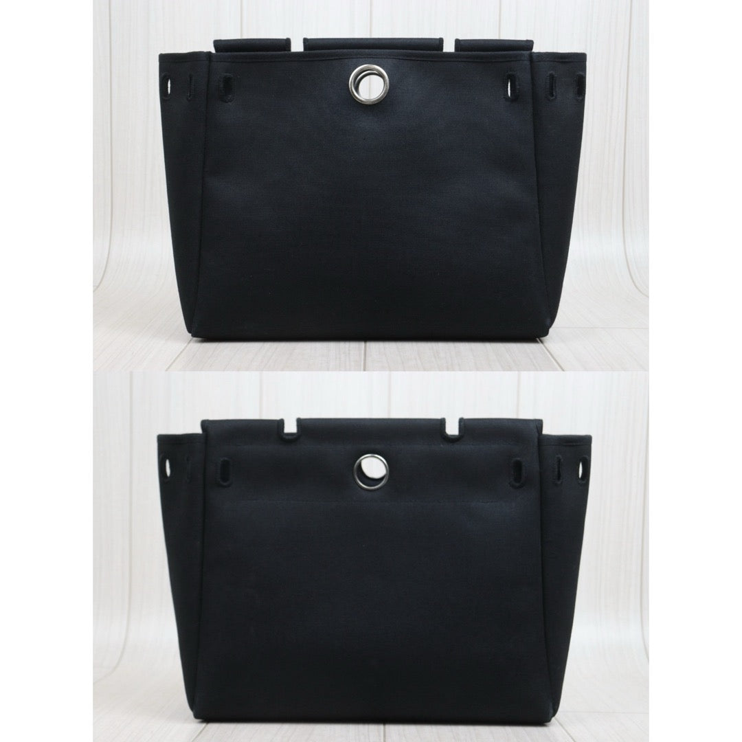 Include Entrupy Certificate of Authenticity｜Good ( Rank AB)｜ HERMES Herbag PM Hang Bag □H Stamp Made in 2004Year No Shoulder strap｜26051803