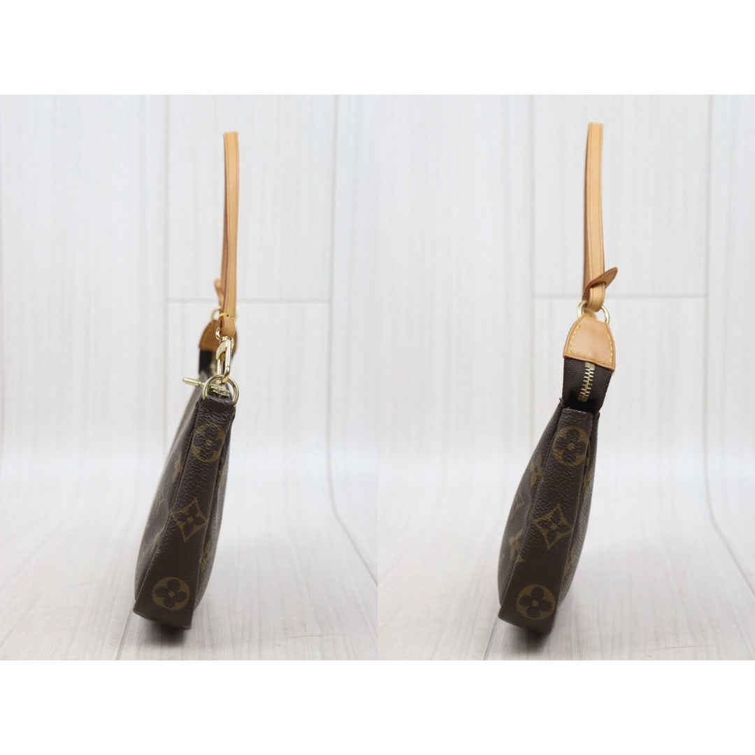 Very Good ( Rank A)｜LV Monogram Pochette Accessoires ｜25080707