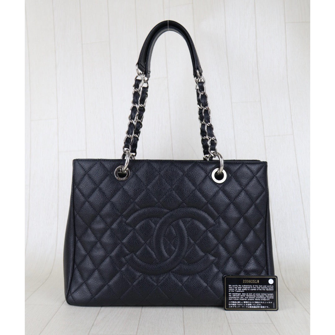 Very Good ( Rank A) ｜ CHANEL Caviar Skin Matrasse Chain GST Tote Bag  Black  Made In 2014-2015Year｜S25121115