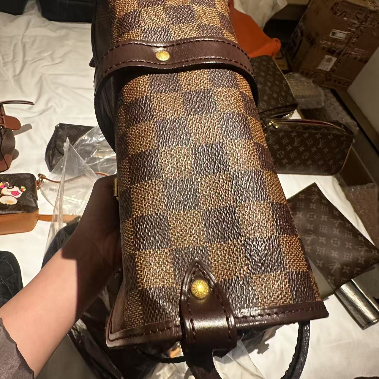 LV Damier Saumur MM Shoulder Bag