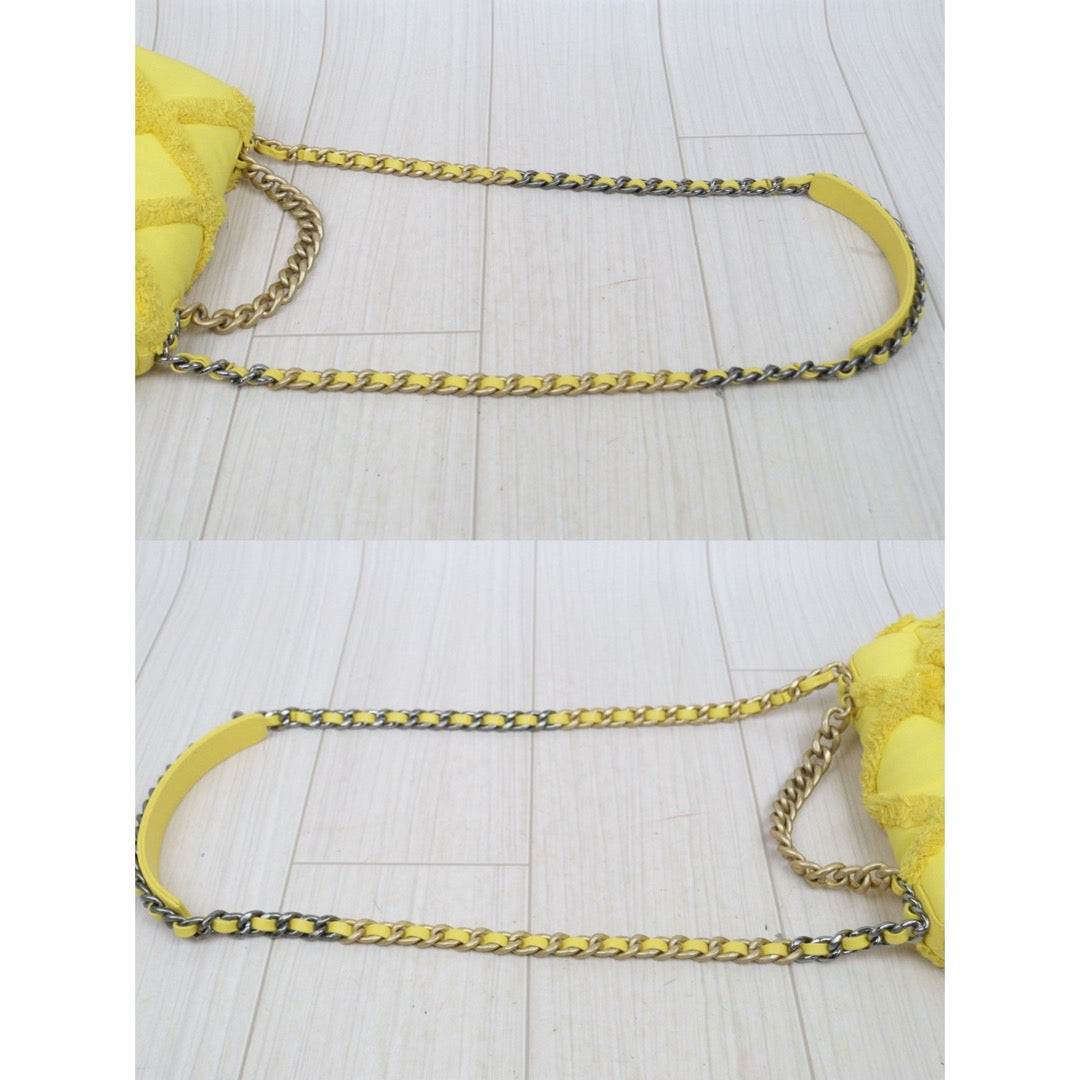 Very Good ( Rank A) ｜ CHANEL Canvas Tassel Single Flap 19bag Chain Shoulder Bag Yellow Made in 2020-2021Year｜ Y25112505