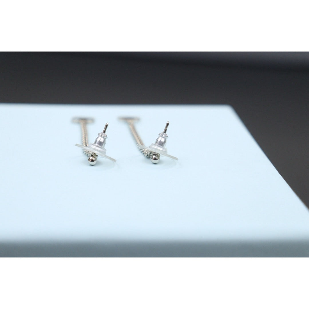 Very Good ( Rank A)｜ CHANEL Coco Mark Earrings Silver｜V25100719