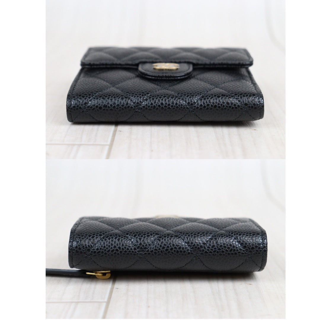 Rank S｜Chanel Caviar Skin Black Wallet｜23112704