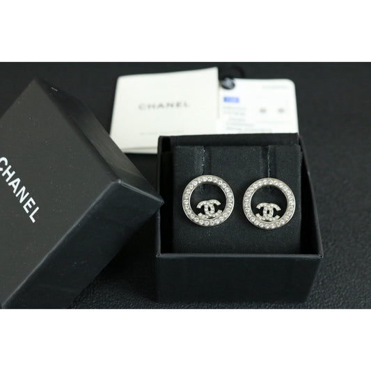 Include Authentic Detective Certificate of Authenticity｜Very Good ( Rank A) ｜ CHANEL B23V Coco Mark  Rhinestone Silver Earrings Made In 2023Year ｜S26010801