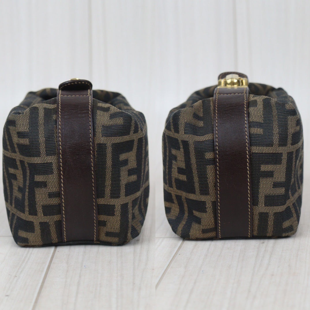 Rank A ｜ FENDI Zucca Handbag ｜23100612